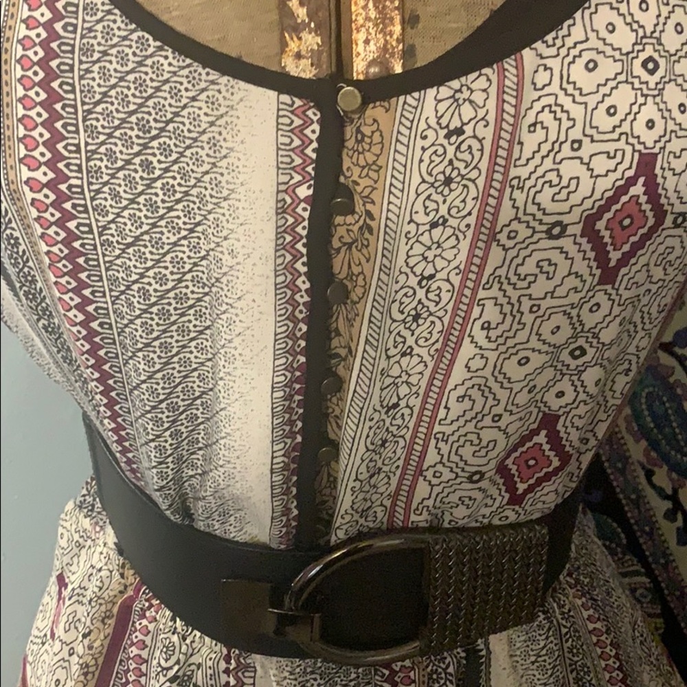 💜Boho Sleeveless Dress With Open Back💜 - Picture 2 of 3